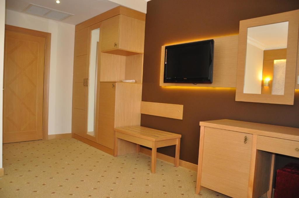 Gebze Palas Hotel Kültér fotó