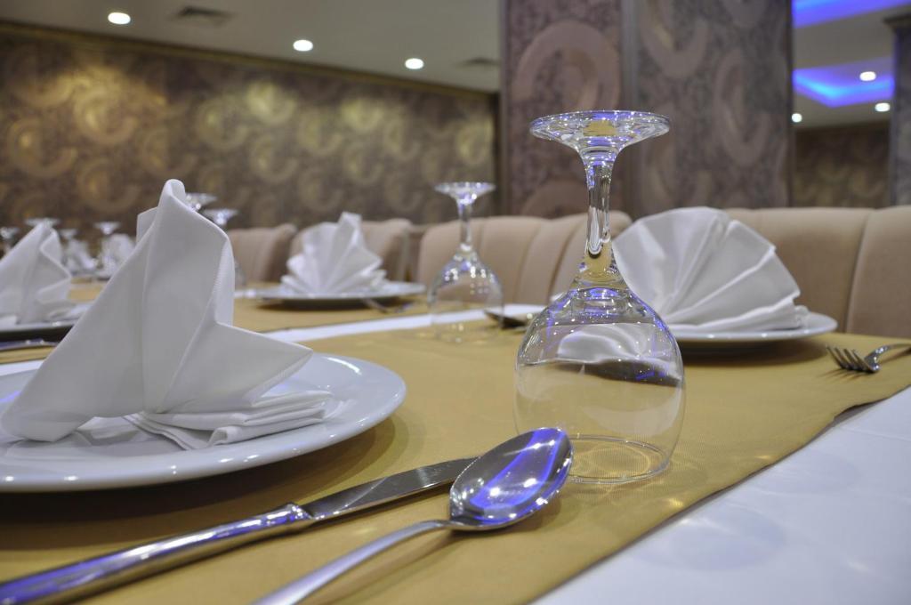 Gebze Palas Hotel Kültér fotó